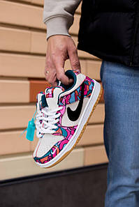 Жіночі Кросівки Nike Dunk Low SB x Parra Abstract Art 43-44