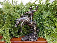 Колекційна статуетка Veronese Ковбой на роді 76729A4, фото 2