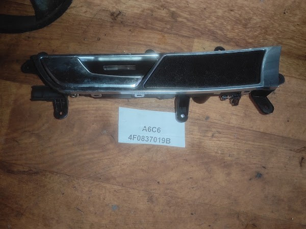 Б/у Ручка дверей внутрішня передня ліва 4F0837019B для Audi A6 C6 2004-2011, фото 1