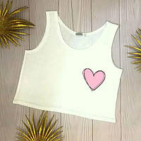 Жіночий літній топ з рожевим серцем