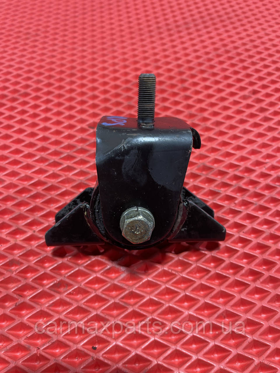 Подушка кронштейн переднього редуктора Mitsubishi Pajero Sport 1 1997-2008 MB633975