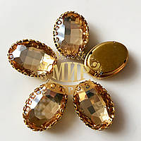 Овал в ажурній золотій оправі Колір Lt Peach Розмір 13х18мм