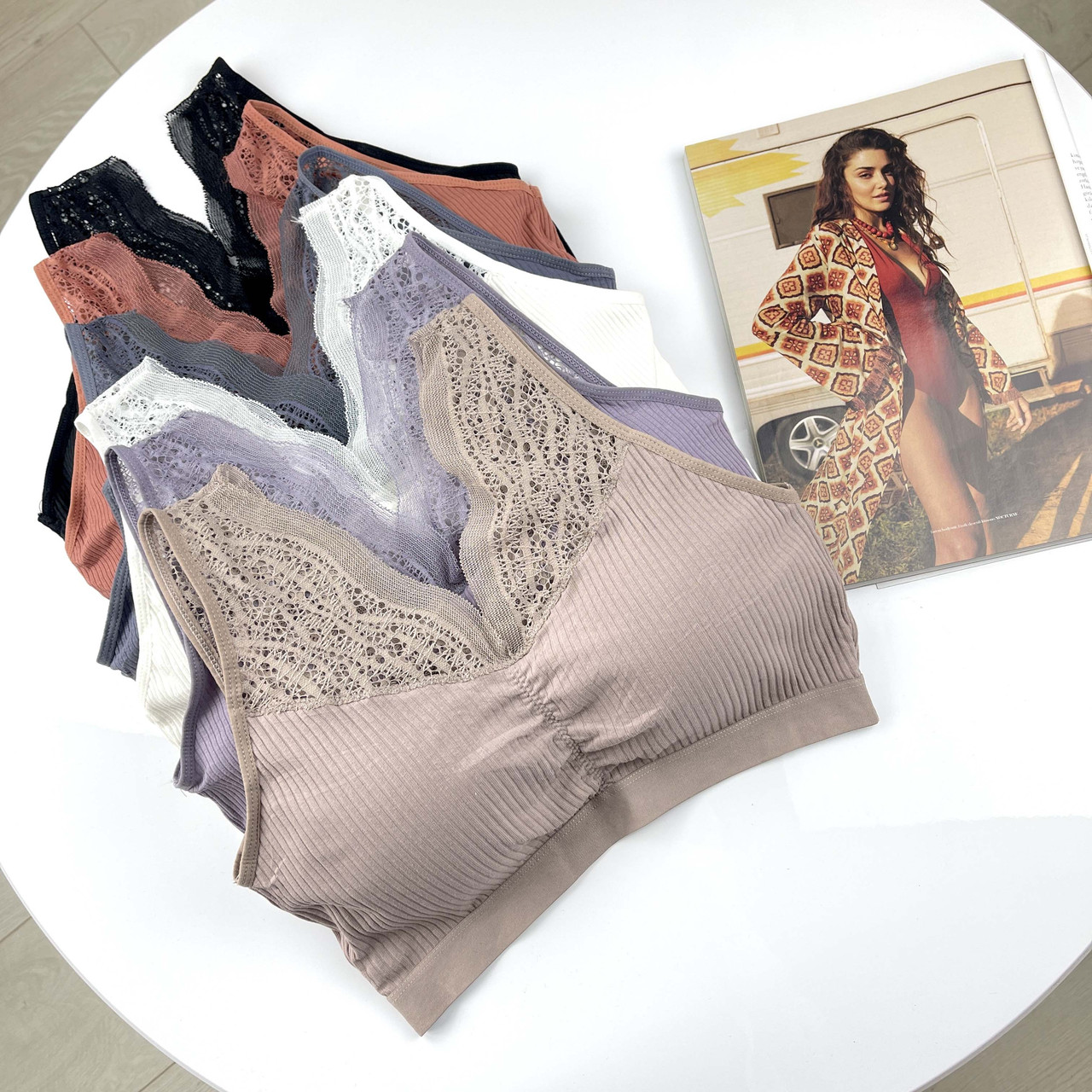 Жіночі топики #3045 (C -D) з мереживом, фото 1