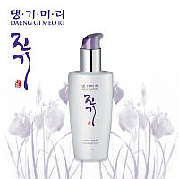 Восстанавливающая сыворотка для волос Daeng Gi MeoRi Vitalizing Hair Serum 140 ml