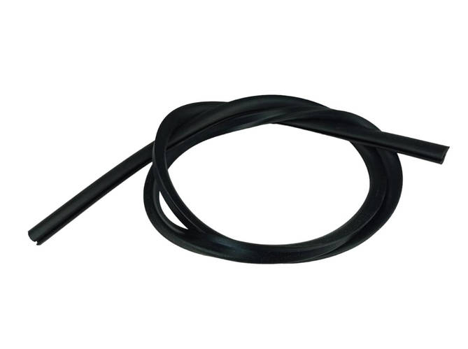 Прокладка заднего фонаря ВАЗ 2105, 2107 1,04 м. (Уплотнитель заднего ...