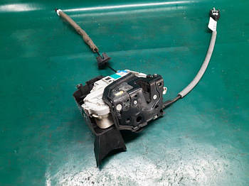 Замок дверей AUDI A3 (8V) 12-17 СЕДАН CNSB 1.8L 2015 перед. лев. (б/у)