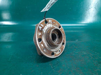 Ступиця AUDI A3 (8V) 12-17 СЕДАН CNSB 1.8L 2015 перед. лев. (б/у)