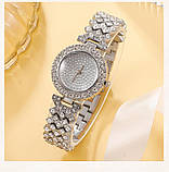 Подарунковий набір для жінок 6 в 1: розкішний годинник "Montre Femme", браслет, сережки, кільце, кулон із ланцюжком, фото 5