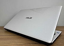 Ігровий ноутбук Asus R510L/15.6"/Core i5 2 ядра 1.7GHz/8GB DDR3/1TB HDD/GeForce 820M 2GB/Win10/Webcam, фото 2
