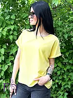 Летняя женская блузка-футболка с неглубоким вырезом размер 50-52