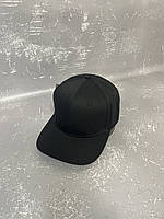 Чорна кепка з прямим козирком (без вишивки)