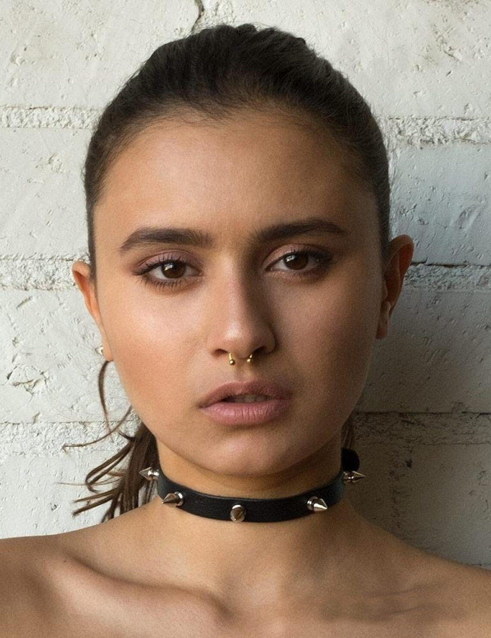 Чокер "Бунтар": Шкіряний Аксесуар з Шипами універсальний розмір Чорний ( 130 153 )