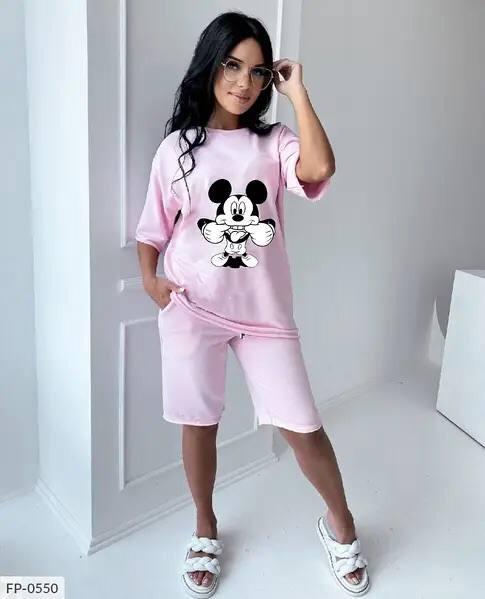 Жіночий літній костюм: футболка вільного крою та шорти Міккі Маус, фото 1