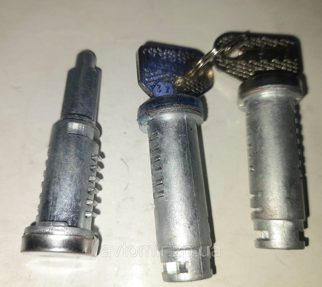 Личинки (циліндри) замків дверей Ваз 2103,2106, фото 1