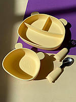 Силиконовая посуда для первого прикорма для девочки из пищевого силикона Желтый :тарелки на присосках Мишка