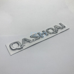Шильдик емблема напис на багажник Nissan Qashqai  колір хром