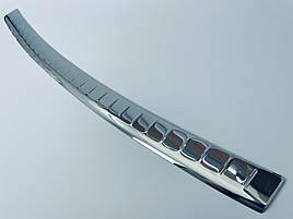 Накладка на задній бампер Хром Nissan Qashqai 2014-2017 TAN з загибом