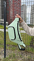 Жіноча нагрудна сумка-бананка, слінг-сумка практична і стильна мятний колір, фото 3