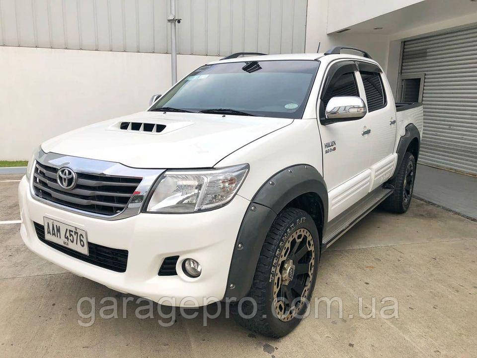 Пластиковые расширители арок Toyota Hilux 2012-2015 (Фендера / ABS-пластик) - фото 1 - id-p1851471762