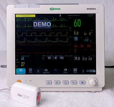 Монітор пацієнта "БІОМЕД" ВМ800А з сенсорним дисплеєм + CO2 (капнографія masimo)