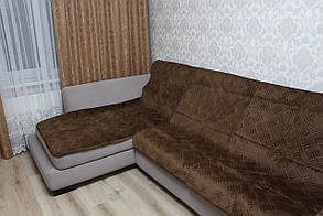 Покривала дивандеки на кутовий диван коричневого кольору