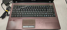 Ігровий ноутбук Б-клас Asus K53SV / 15.6" (1366x768) TN / Intel Core i5-2410M (2 (4) ядра по 2.3 — 2.9 GHz) /, фото 3