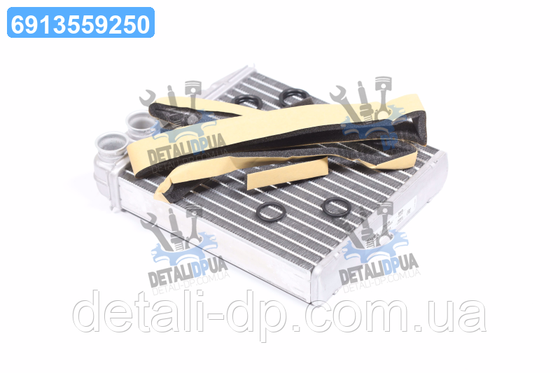 Радіатор обігрівача AUDI; SEAT; SKODA; VW (вир-во Nissens) 70228 UA1