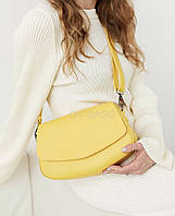 Женская стильная сумка кросбоди полукруглой формы небольшого размера с эко кожи желтого цвета