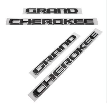 Шильдик емблема автологотип Jeep Grand Cherokee колір чорний глянець