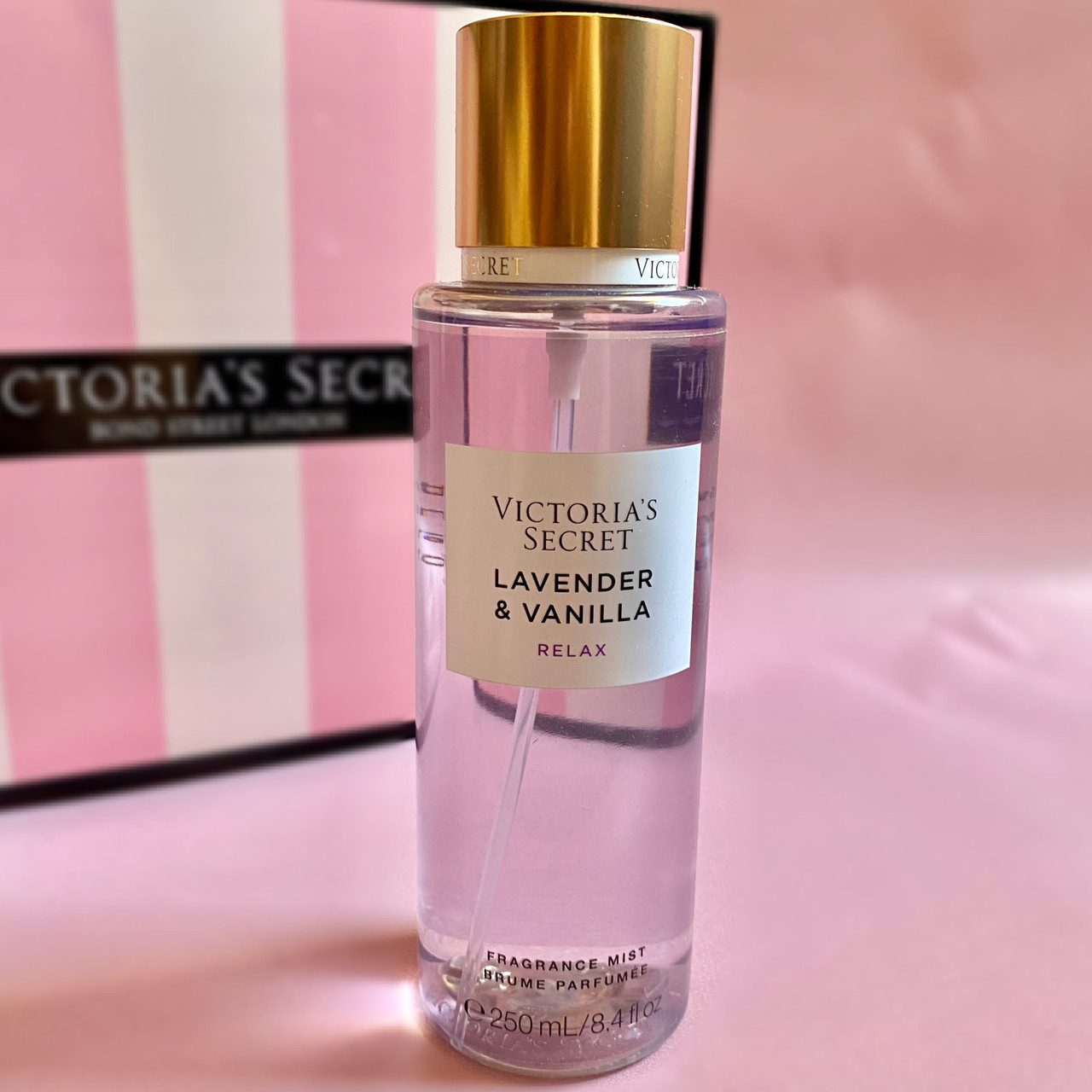 Спрей для тіла Lavender & Vanilla Natural Beauty Fragrance Mist Victoria's Secret