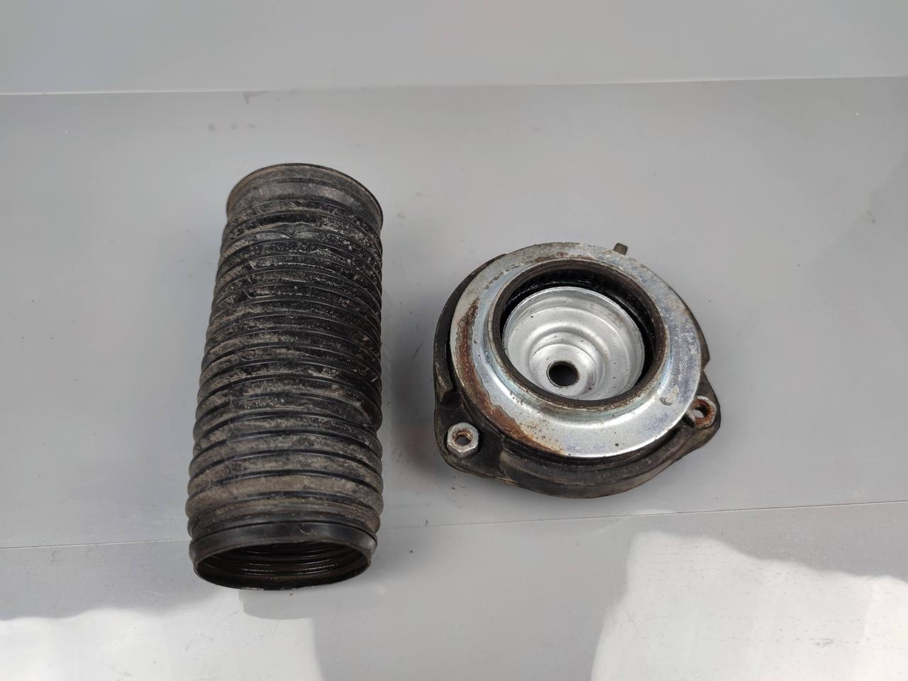 Опорний підшипник Skoda Octavia A5  1K0412331C