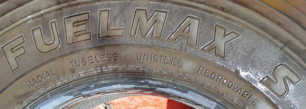 Шина вантажна б у 385-65R22.5 GOODYEAR FUELMAX S кермова, універсальна, фото 3