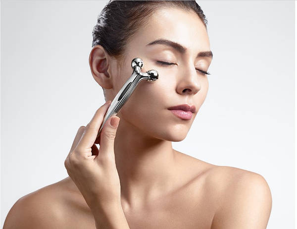 【tonko】ReFa CARAT RAY ReFa CARAT RAY | PRODUCTS | ReFa | MTG Co., Ltd.