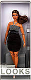 Лялька Barbie Looks, колекційна з хвилястим каштановим волоссям і пишною статурою, фото 6