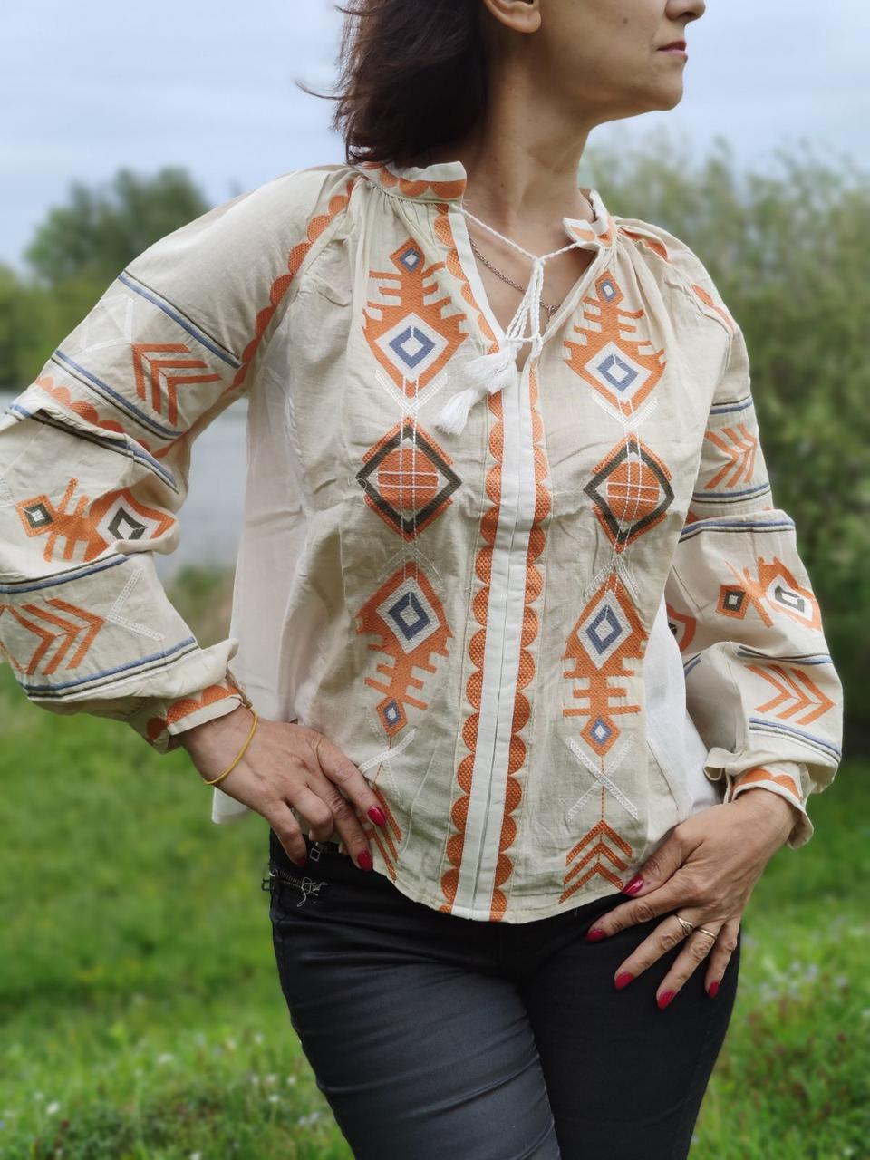 Вишиванка жіноча "Особлива" 42-48р-ри, фото 1