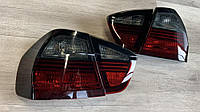 Тюнинговые задние фонари BMW E90, стопы красно-тонированные БМВ Е90