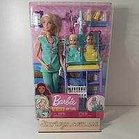 Уценка ! Барби педиатр детский врач Barbie Careers Doll & Playset, Baby Doctor Theme with Blonde Fashion Doll