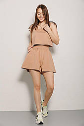 Жіночий трикотажний костюм із майкою та шортами