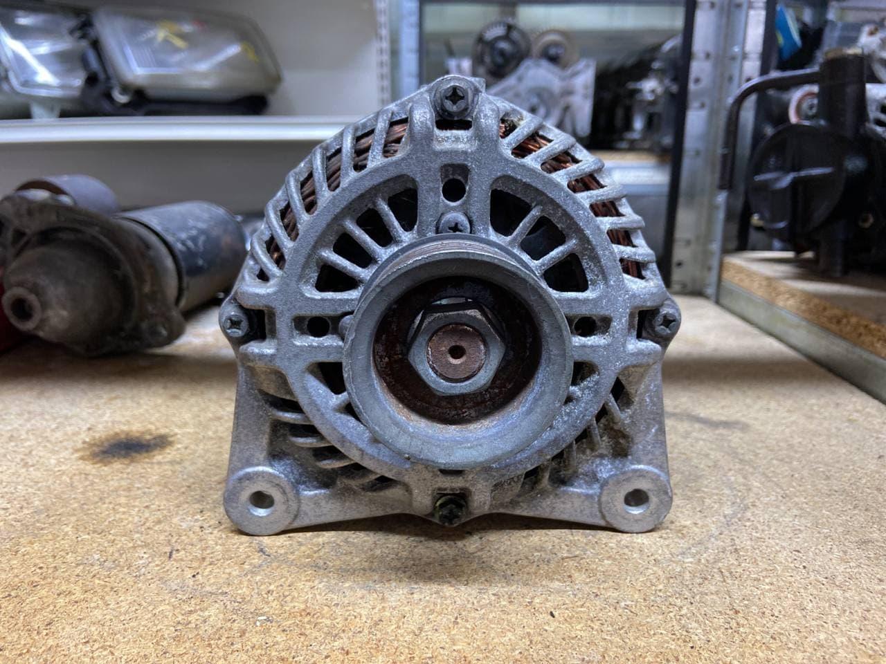 Генератор Nissan Qashqai J10 1.6 бензин 120A 23100BC400 Mitsubishi, фото 1