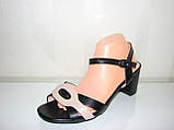 Жіночі чорні босоніжки матова шкіра широкий каблук розмір 41, фото 3