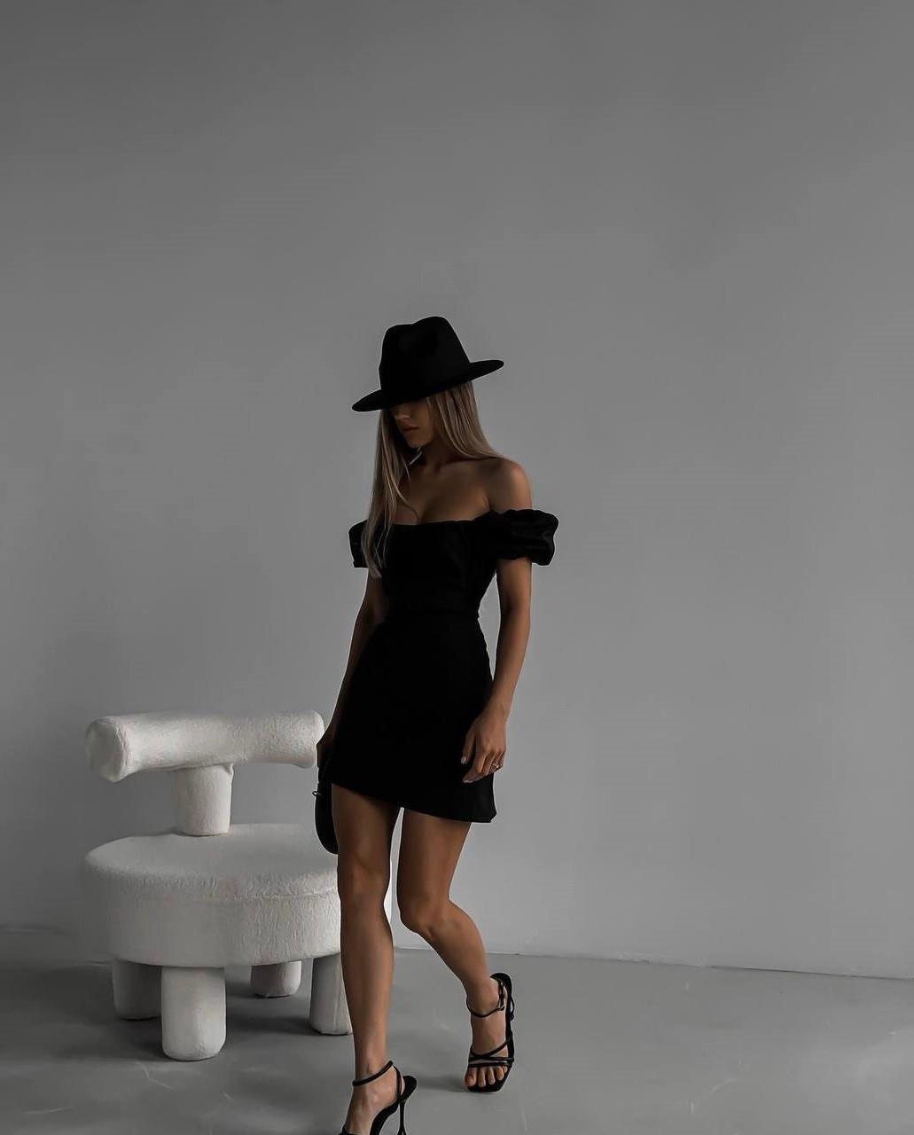 Сексуальне коротке плаття зі шнурівкою на спині з креп дайвінгу, фото 1