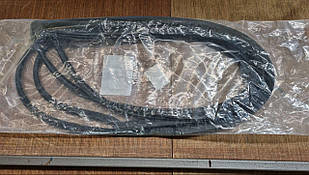 Молдинг із бутиловим герметиком всередині для автоскла універсальний Т-26