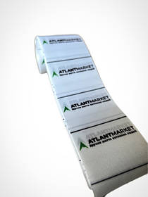 Брендовані бірки з логотипом компанії