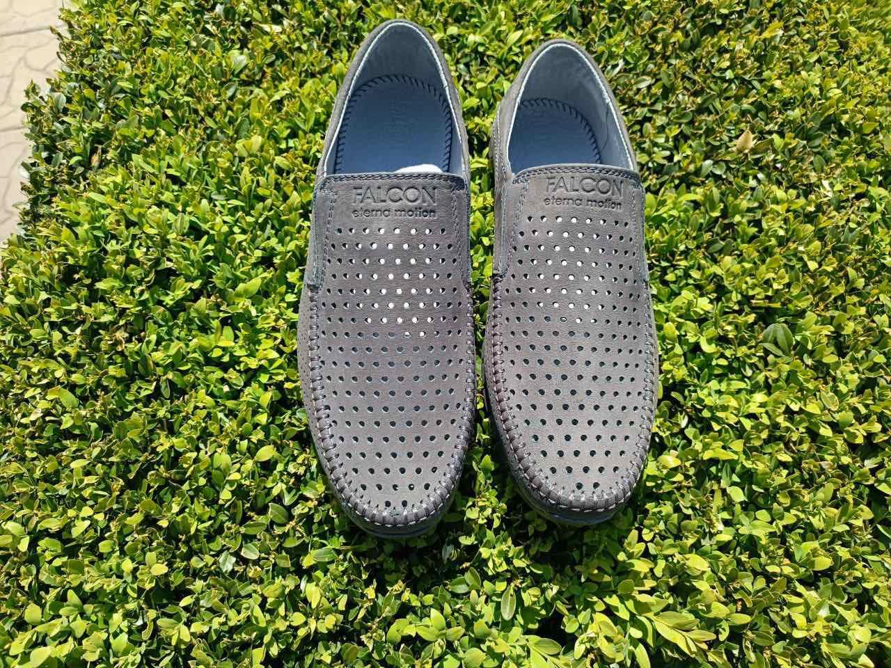 Мокасины мужские 41 размер кожаные туфли с перфорацией серые макасины летние слипоны в дырочку без резинке - фото 6 - id-p1853786989