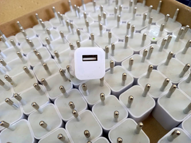 Блок питания, адаптер Кубик, Сетевое зарядное устройство USB 5V Зарядка ...