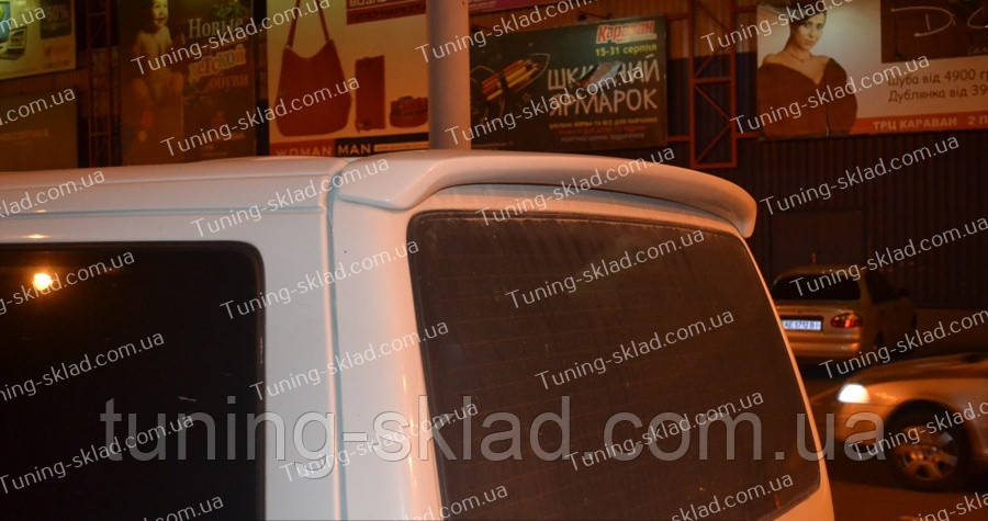 Спойлер Фольксваген Транспортер Т4 ляда (спийлер задніх дверей Volkswagen Transporter T4 одна дверцята), фото 1