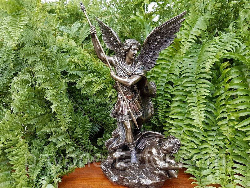 Подарункова статуетка Veronese "Архангел Михаїл" (28 см) 75369 A4