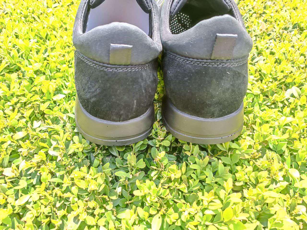 Кроссовки мужские 41 размер кожаные с перфорацией черные с шнурками кроссовки летние в дырочку - фото 6 - id-p1854612672
