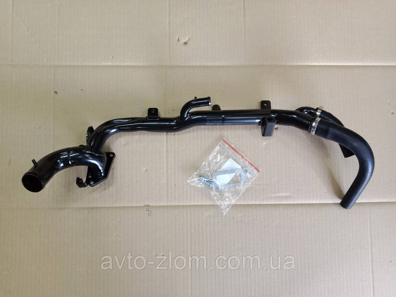 Трубка охолоджувальної системи Opel Astra H, Zafira B, Vectra C. 1.9 CDTI. 1338527, 55213862., фото 1