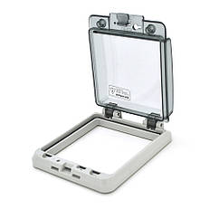 Бокс під автомати на 5 модулі врізний із кришкою IP66 + кронштейн